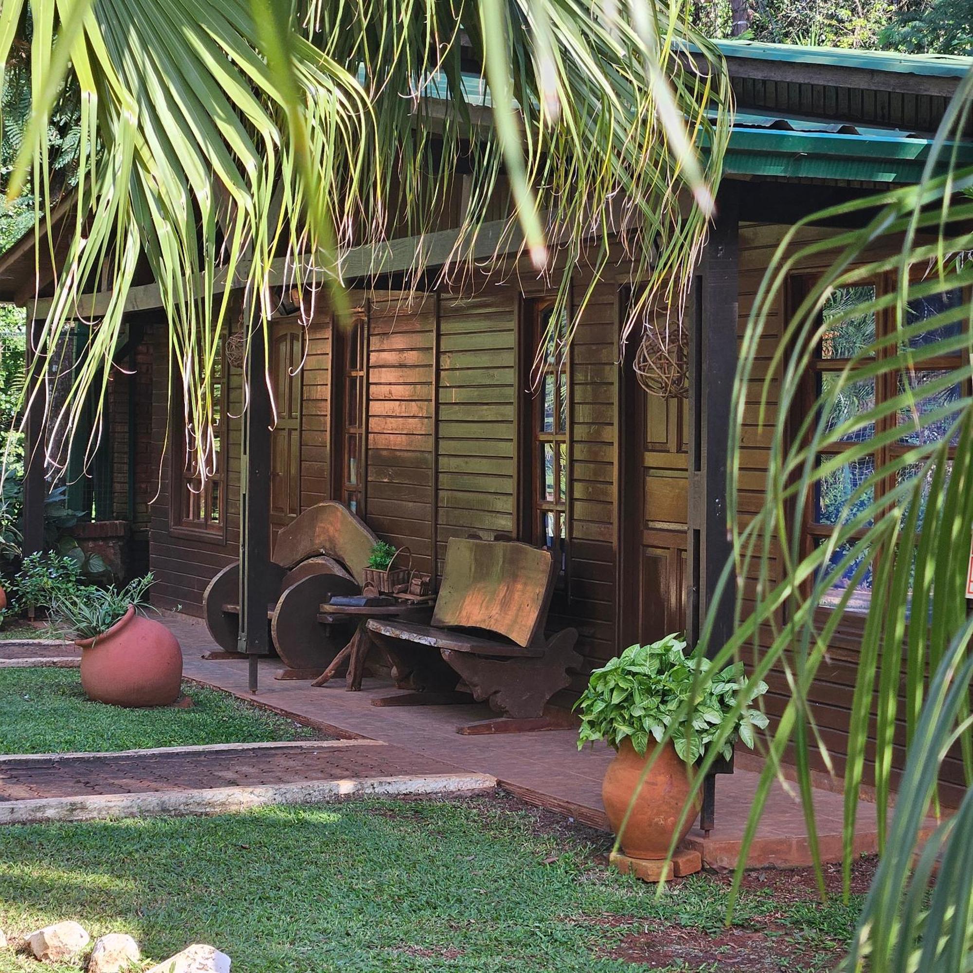 Cabañas Rincon Santa Maria Puerto Iguazú Exterior foto