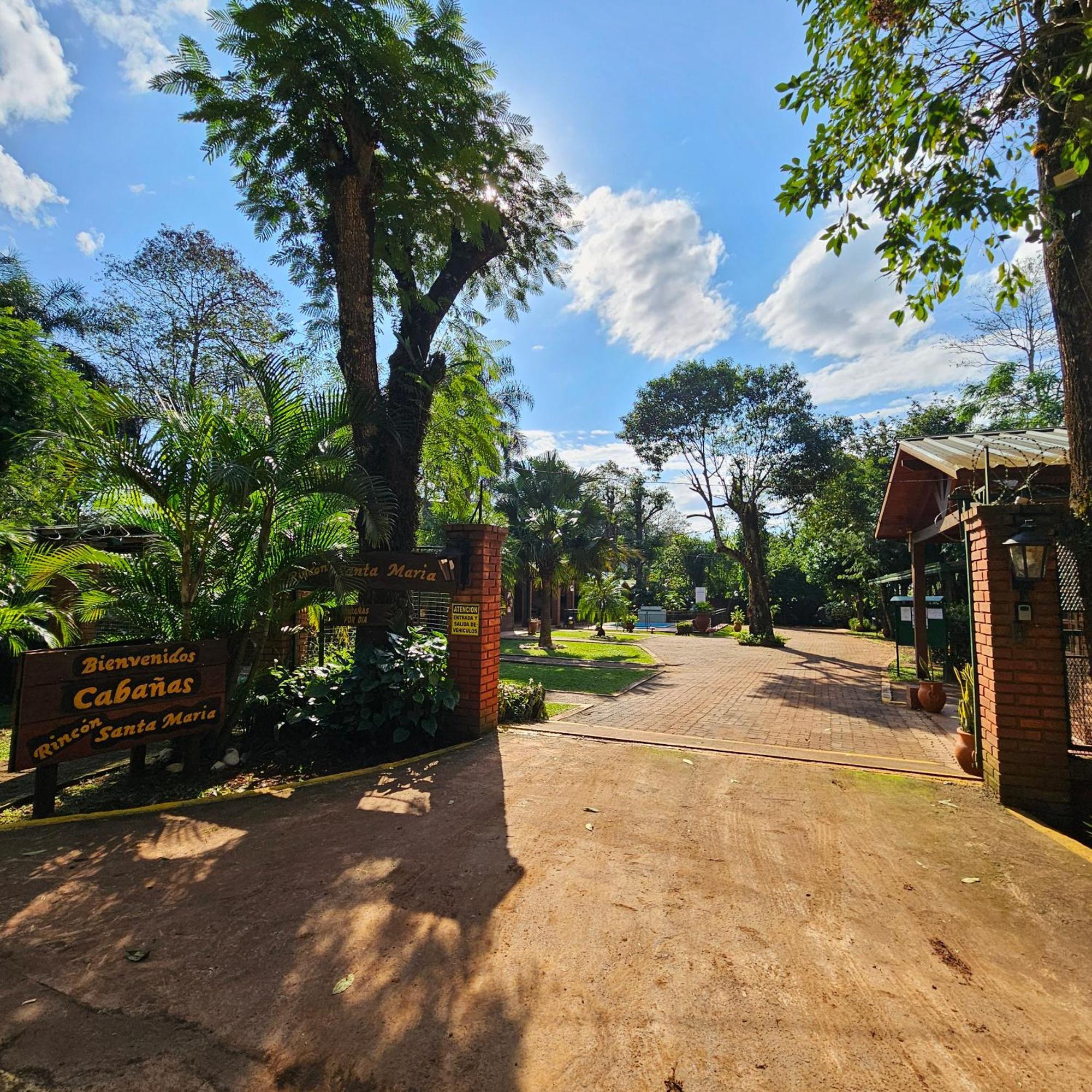 Cabañas Rincon Santa Maria Puerto Iguazú Exterior foto