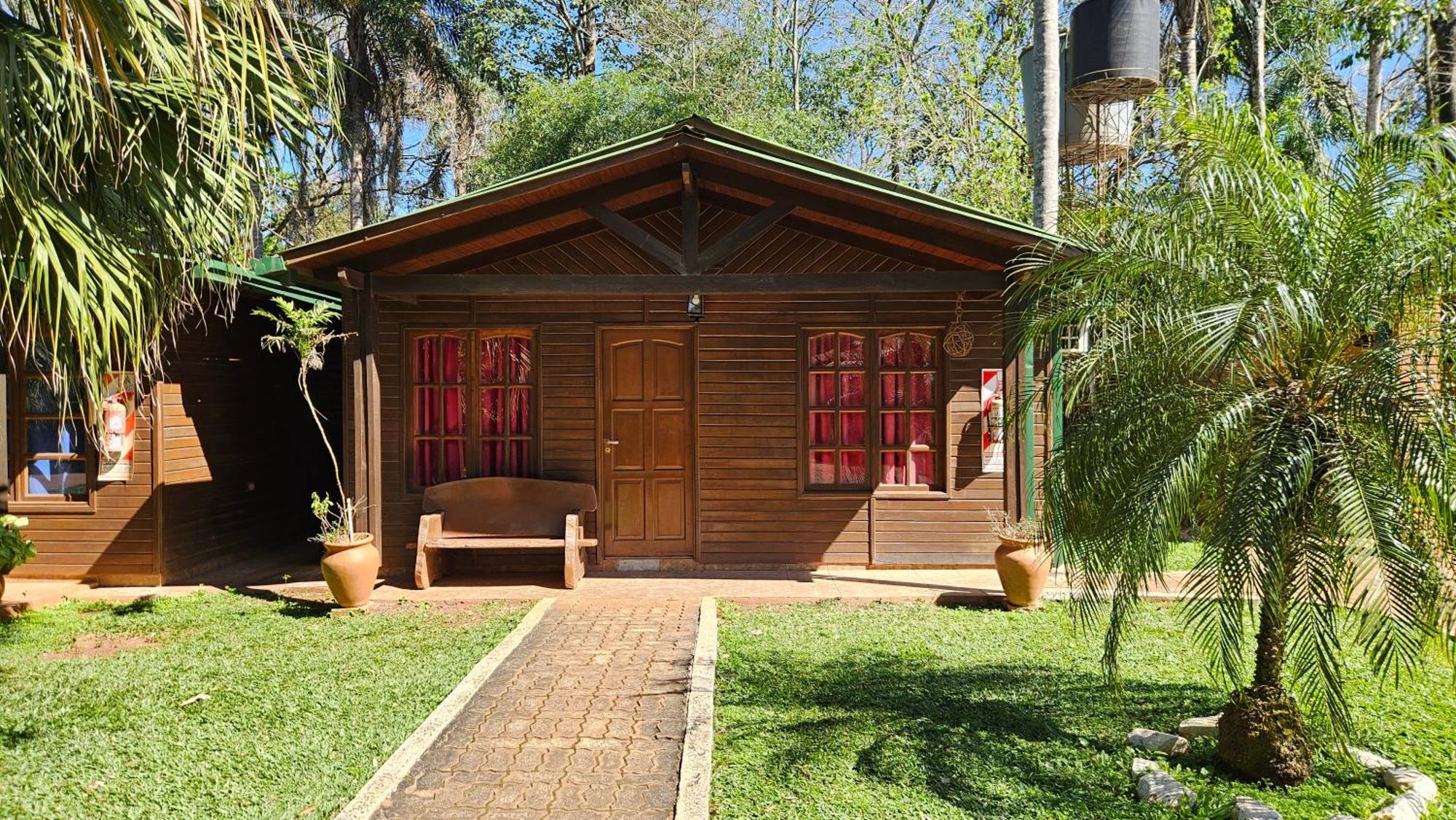 Cabañas Rincon Santa Maria Puerto Iguazú Exterior foto